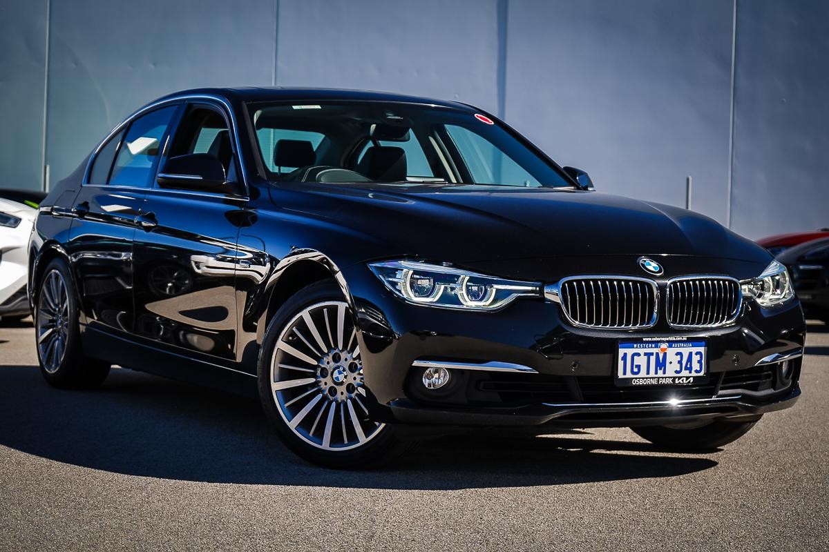 BMW 3 Series image 1