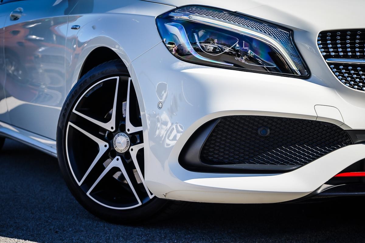 Mercedes Benz A-class image 2