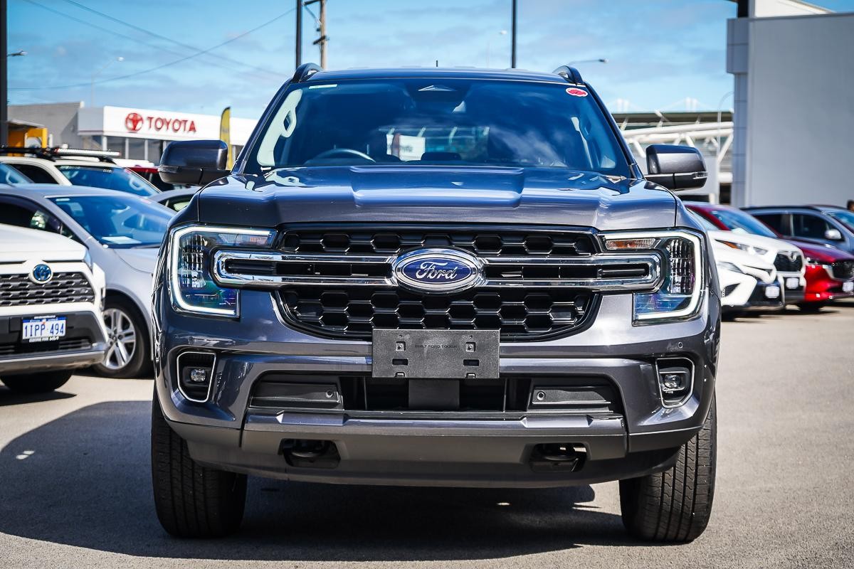 Ford Everest image 3