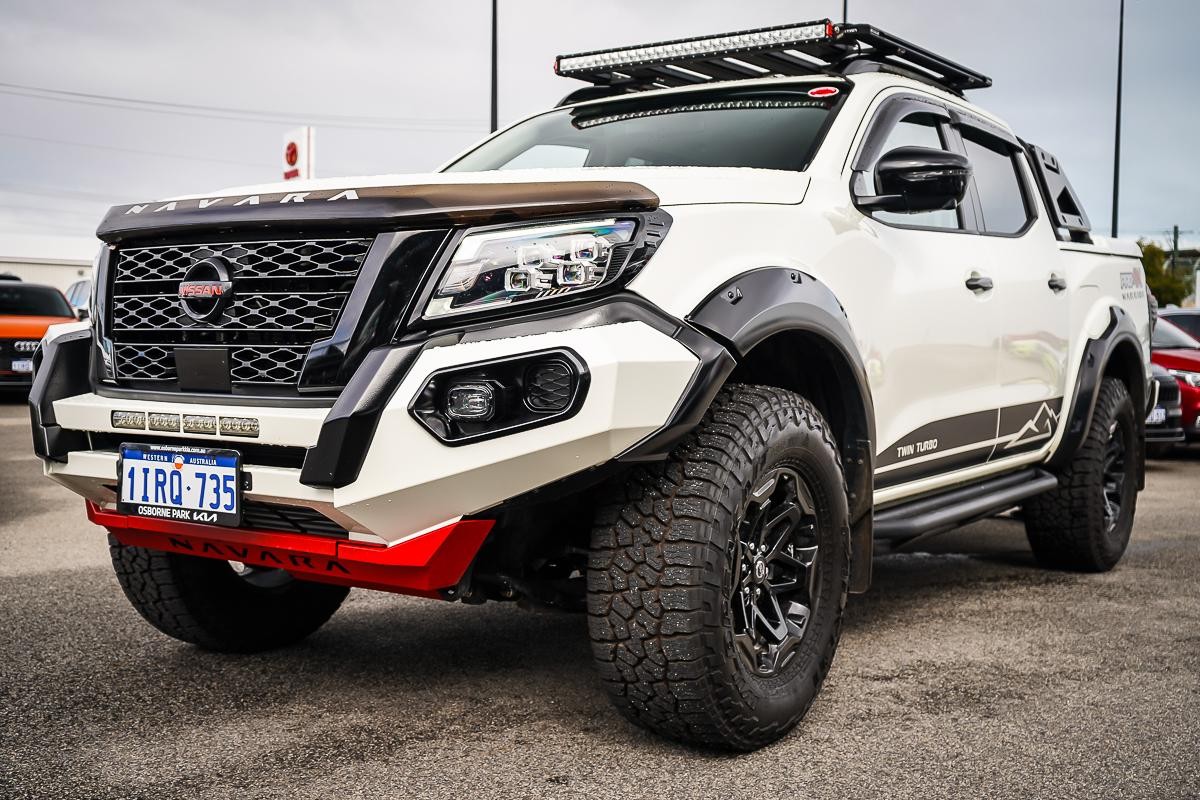Nissan Navara image 4