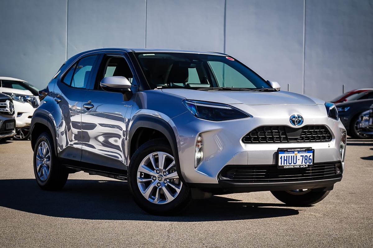 Toyota Yaris Cross image 1