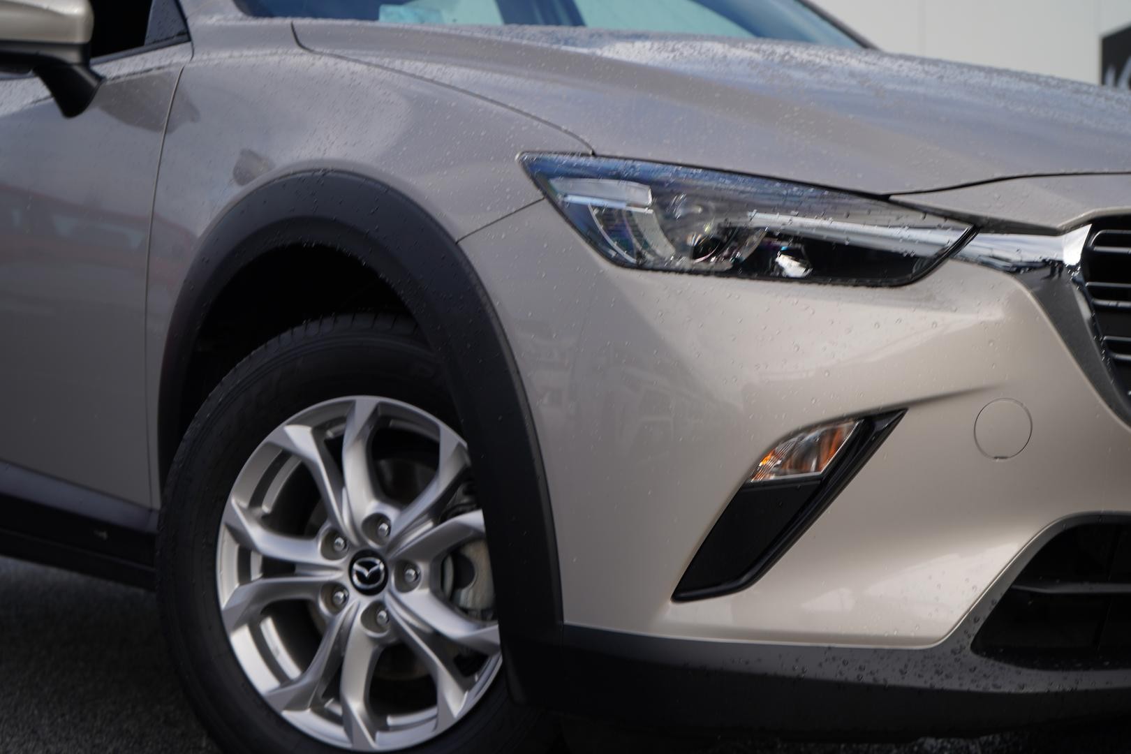 Mazda Cx-3 image 2