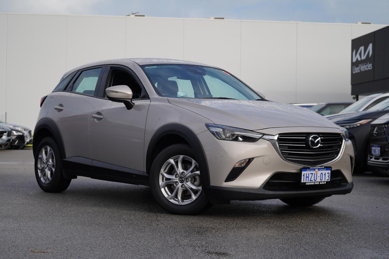 Mazda Cx-3 image 1