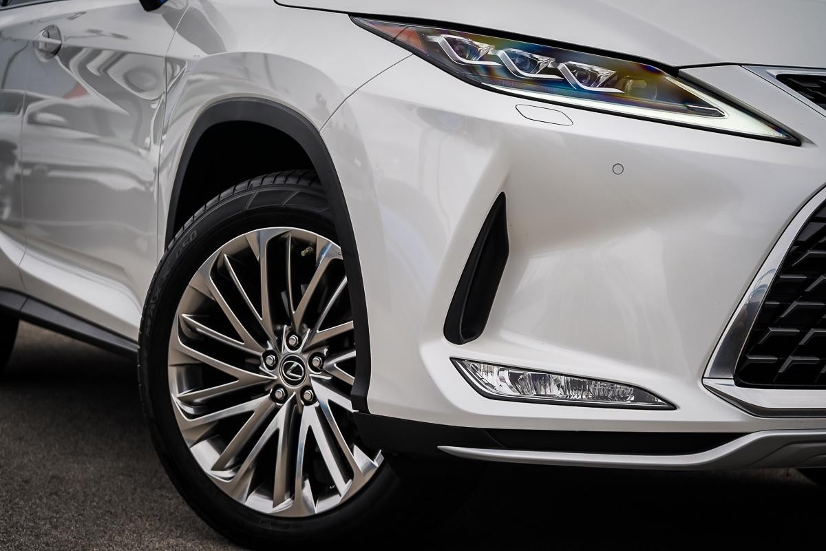 Lexus Rx image 2