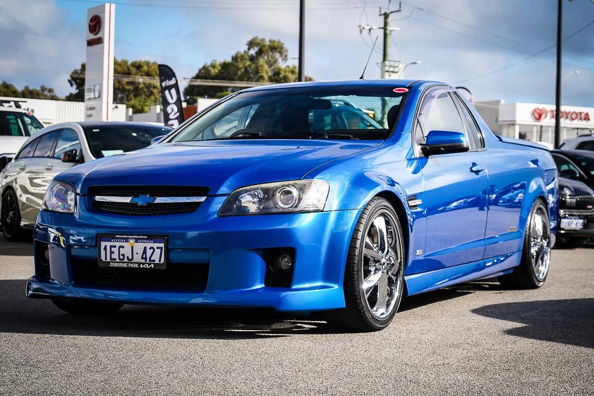 Holden Ute image 4