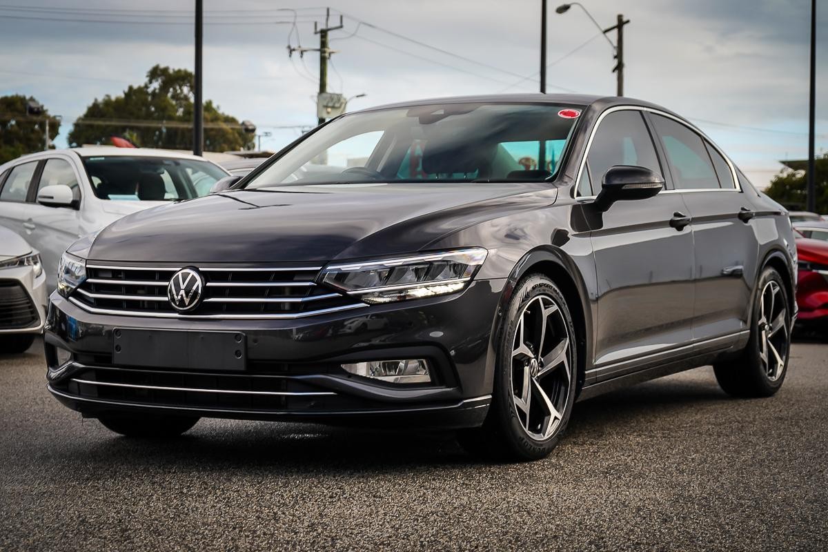 Volkswagen Passat image 4