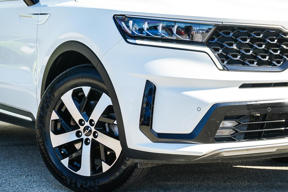 Kia Sorento image 2