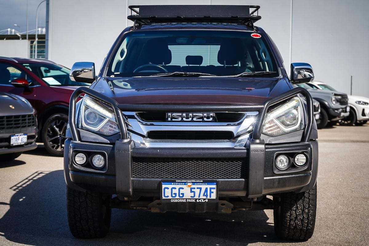 Isuzu Mu-x image 3