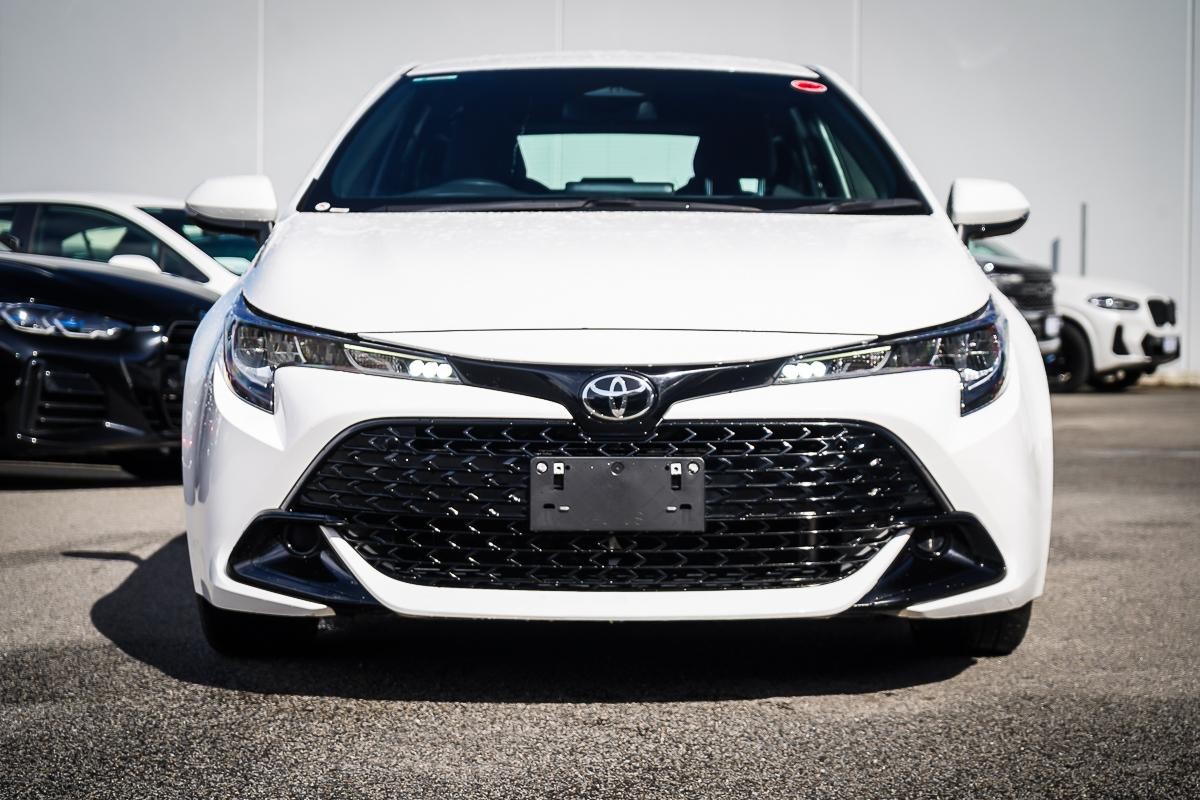 Toyota Corolla image 3