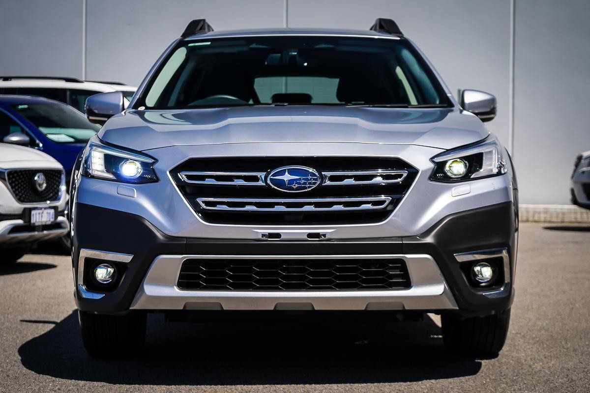 Subaru Outback image 3