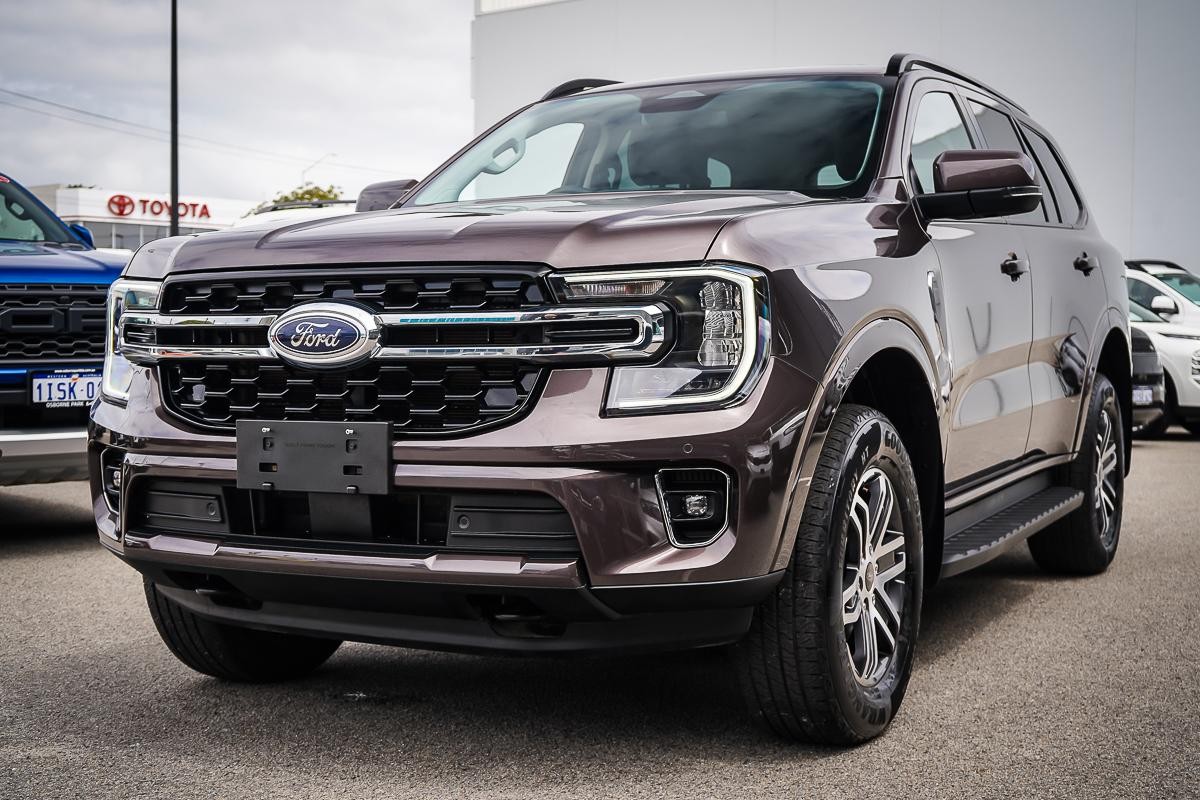 Ford Everest image 4