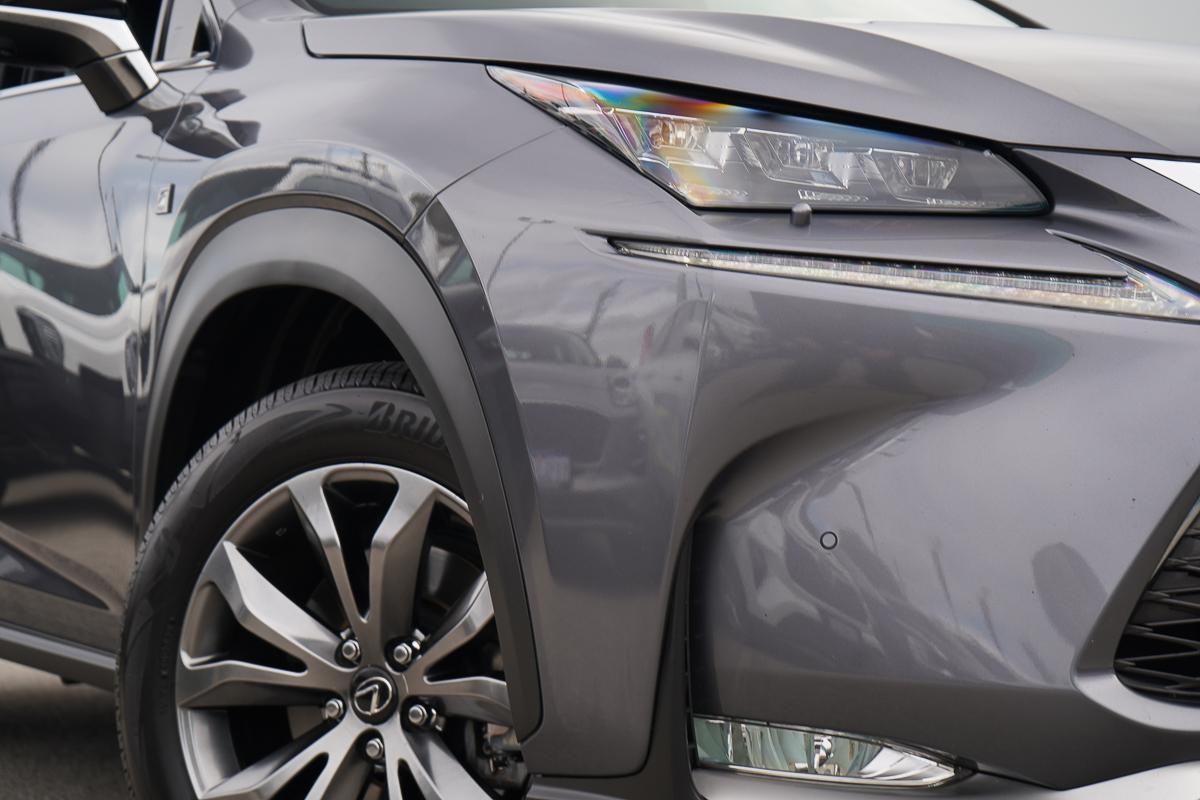 Lexus Nx image 2
