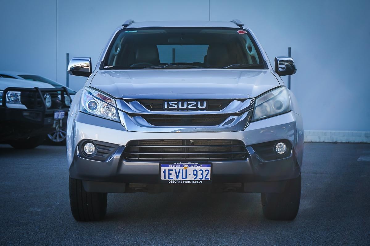 Isuzu Mu-x image 3