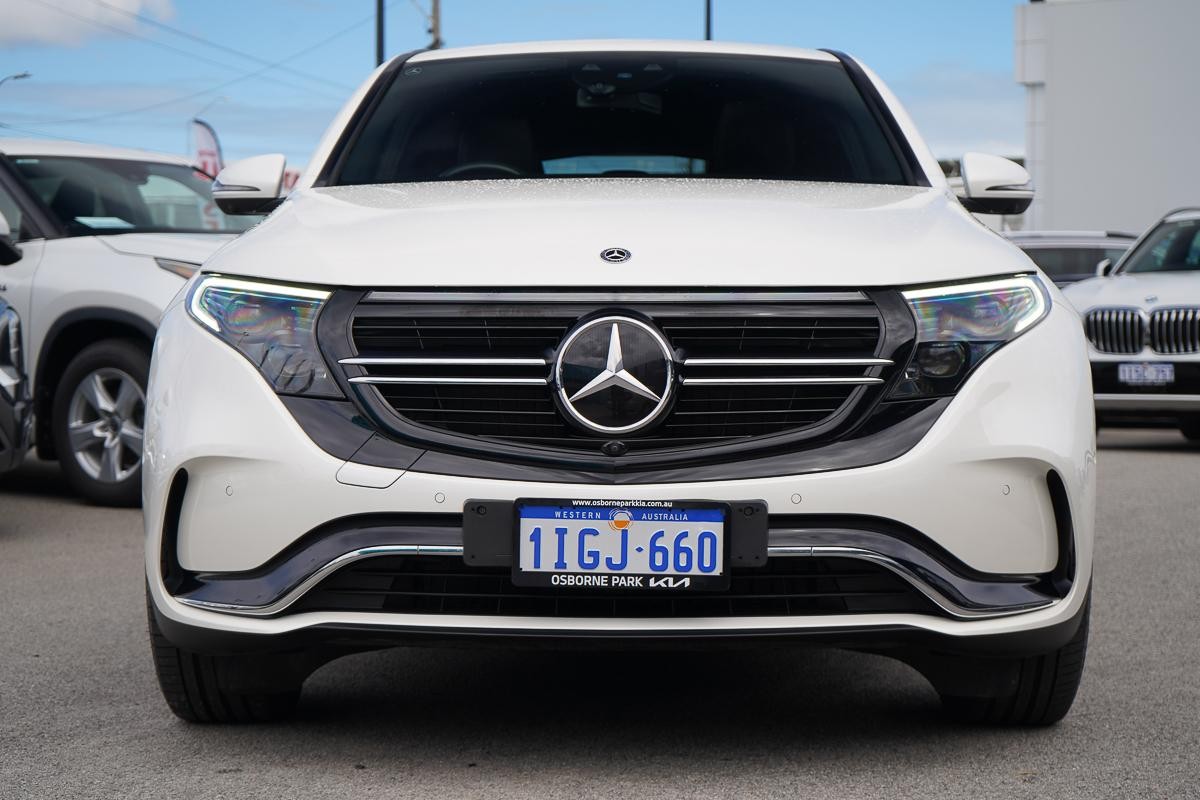 Mercedes Benz Eqc image 3