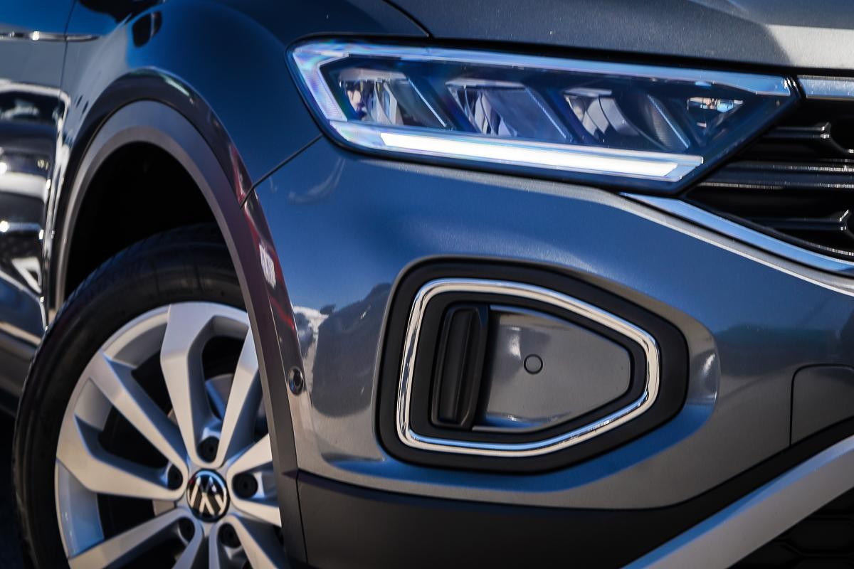 Volkswagen T-roc image 2