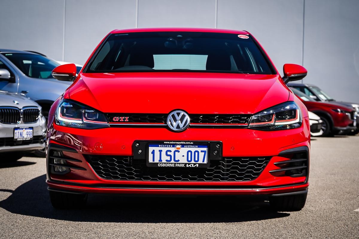 Volkswagen Golf image 3
