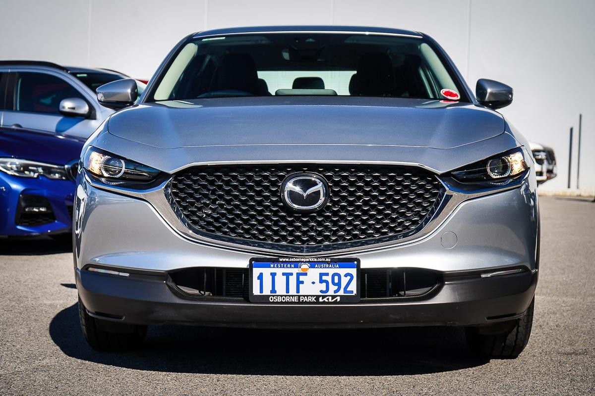 Mazda Cx-30 image 3