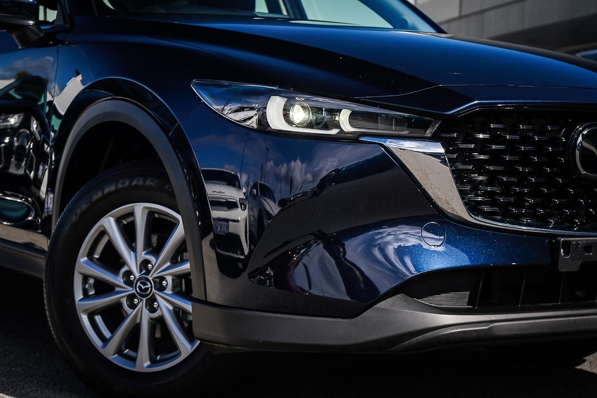 Mazda Cx-5 image 2