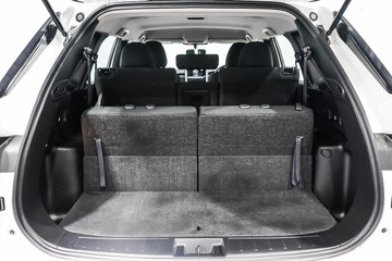 https://dvg-vehicle-assets.s3.amazonaws.com/1201419/c4s2qp1awxnheqptwq7tlhwt5.jpg