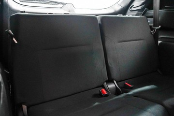 https://dvg-vehicle-assets.s3.amazonaws.com/1201419/dc222rs3o22im1wwu6hruky37.jpg