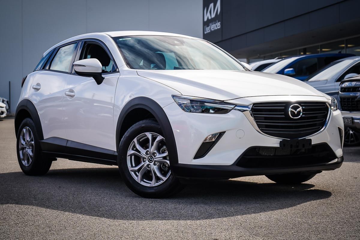 Mazda Cx-3 image 1