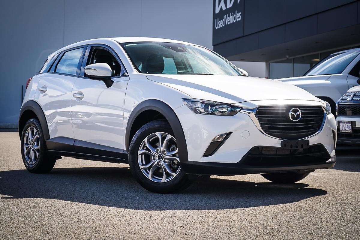 Mazda Cx-3 image 1