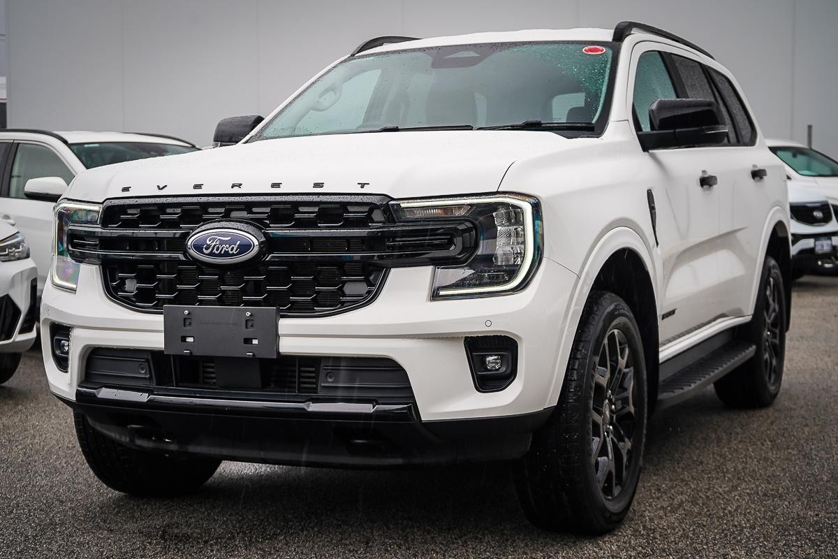 Ford Everest image 4