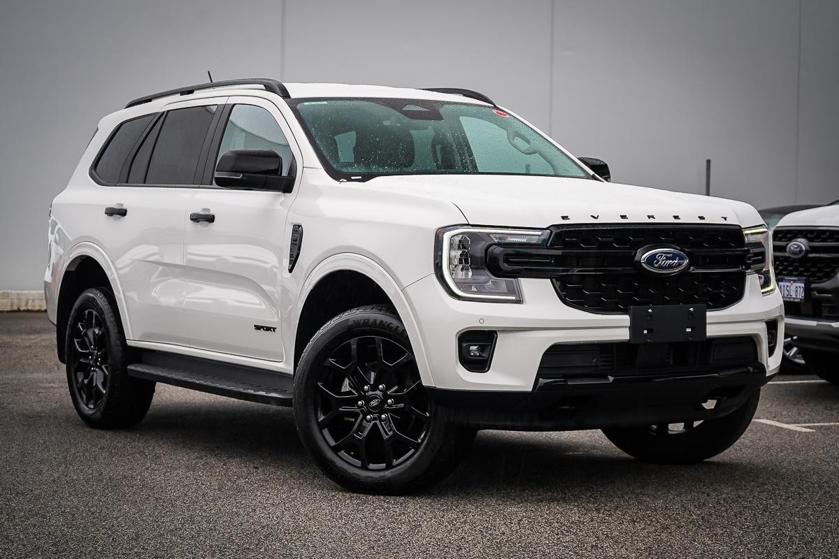 Ford Everest image 1
