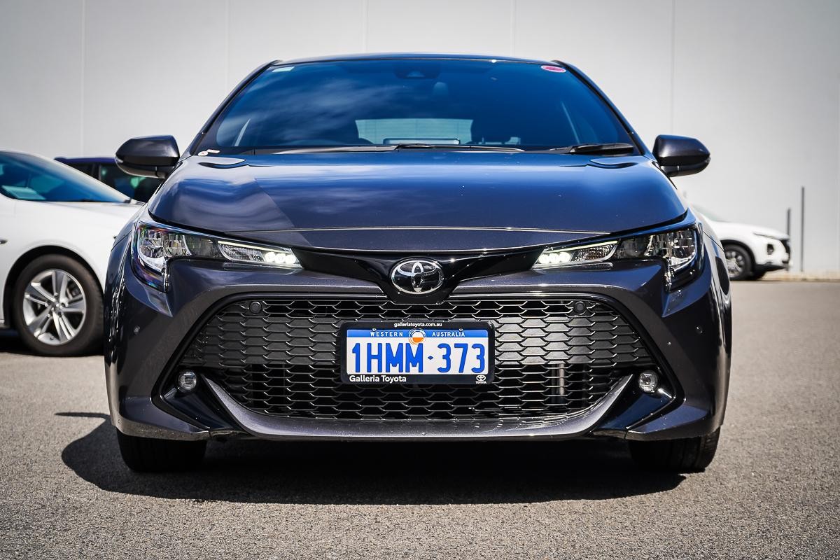 Toyota Corolla image 3