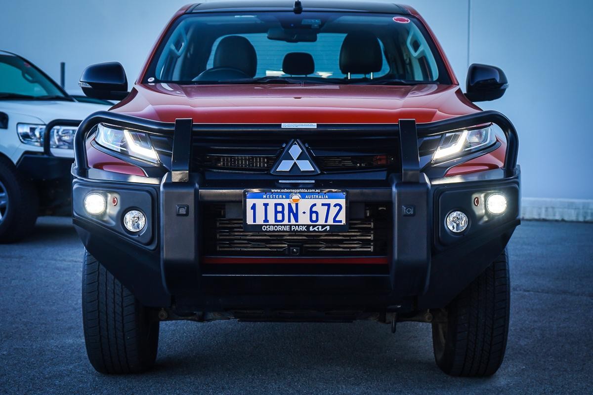 Mitsubishi Triton image 3