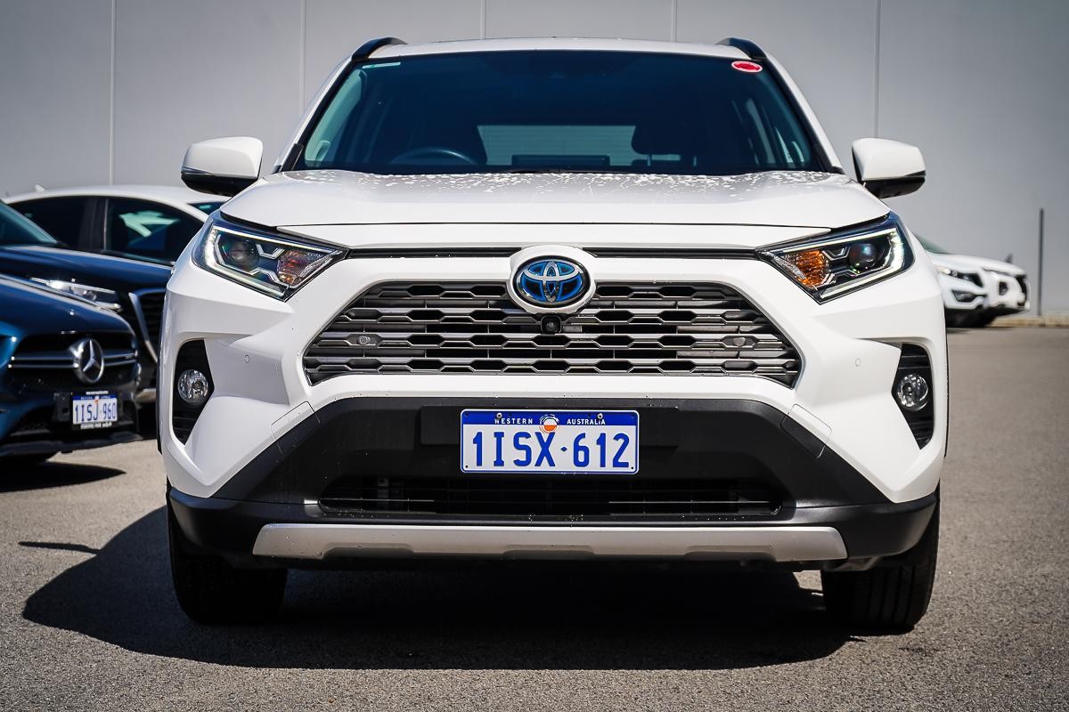 Toyota Rav4 image 3
