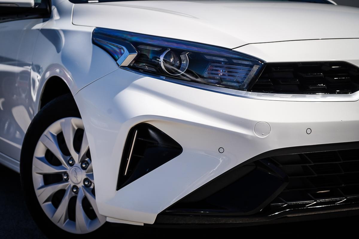 Kia Cerato image 2