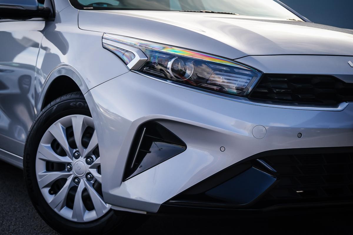 Kia Cerato image 2