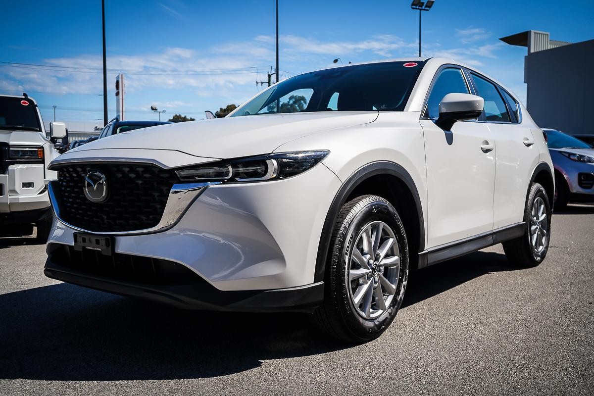 Mazda Cx-5 image 4