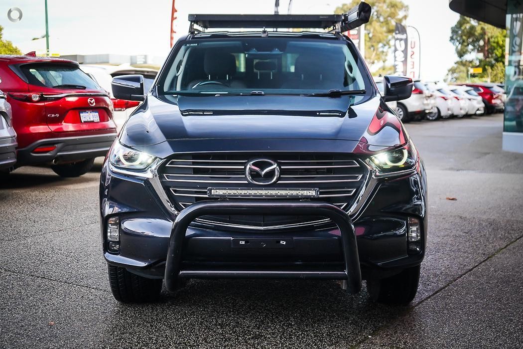 Mazda Bt-50 image 4