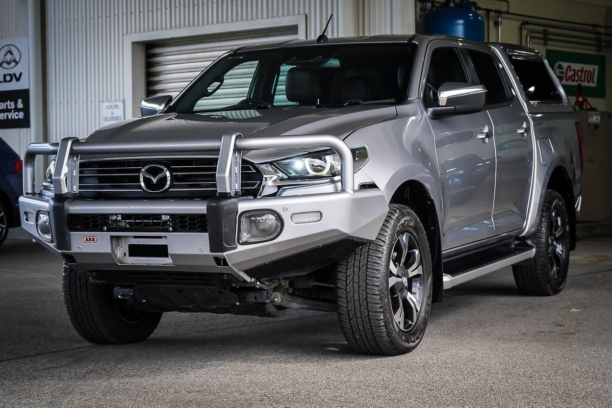 Mazda Bt-50 image 4