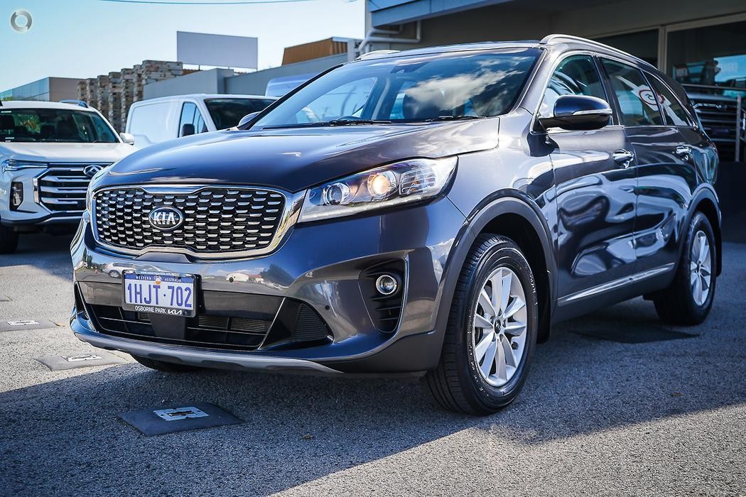 Kia Sorento image 4