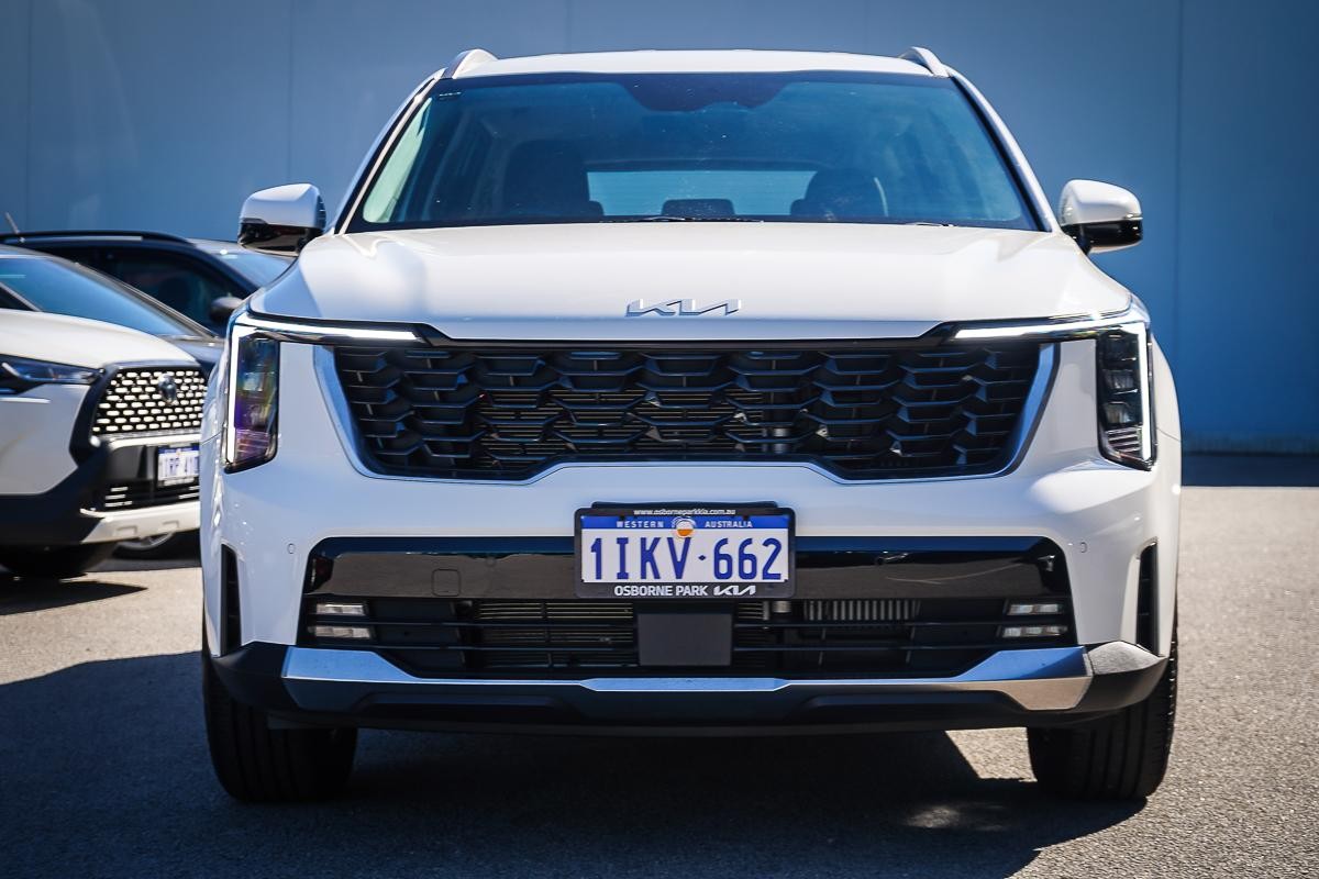 Kia Sorento image 3