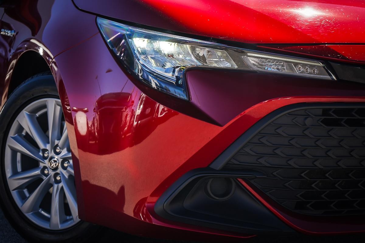 Toyota Corolla image 2
