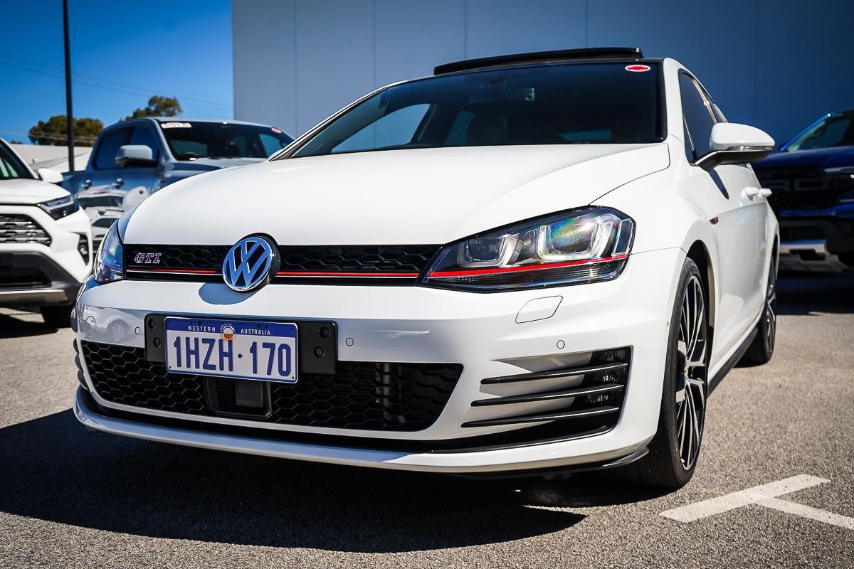 Volkswagen Golf image 4