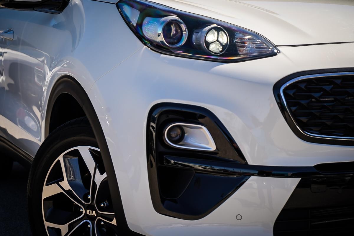 Kia Sportage image 2