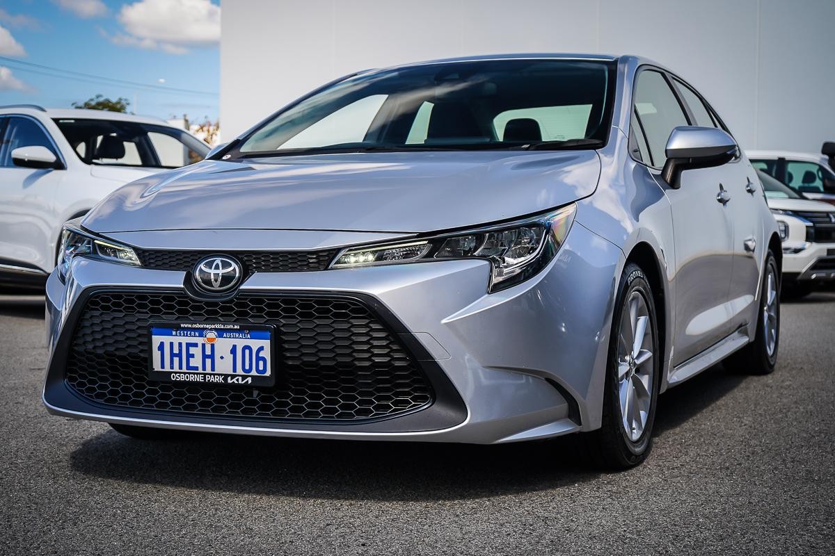 Toyota Corolla image 4