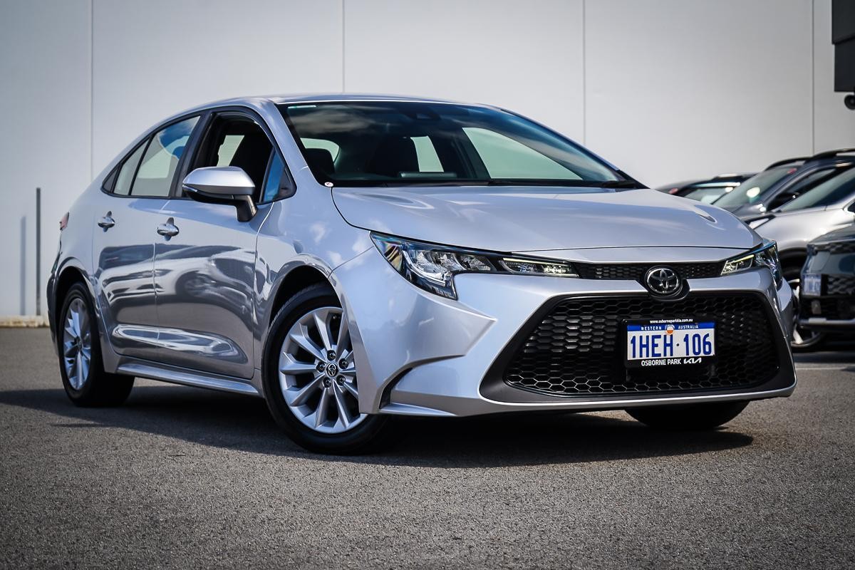 Toyota Corolla image 1