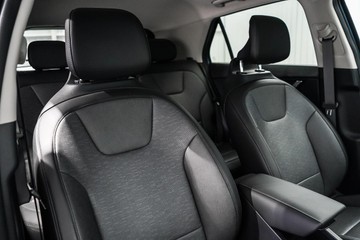 https://dvg-vehicle-assets.s3.amazonaws.com/1201644/1lmt6loq9cemaua1t8n2td76v.jpg