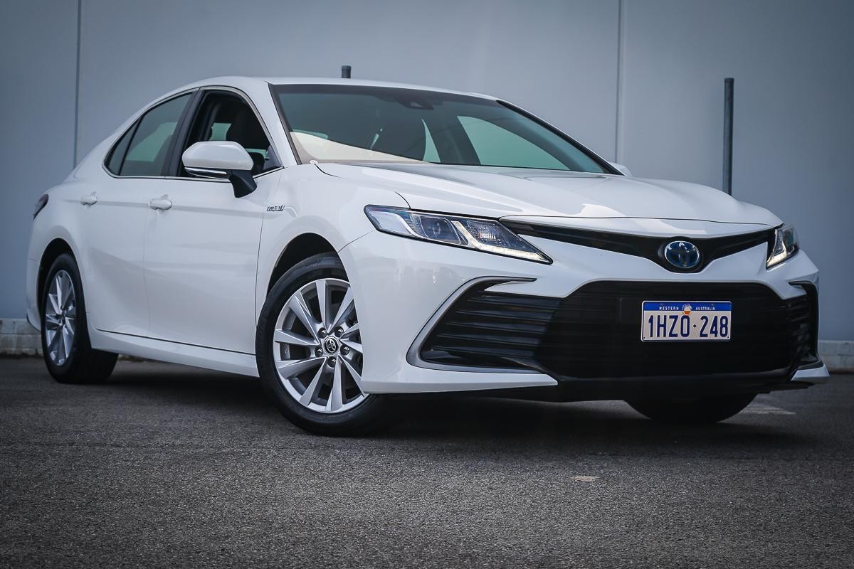 Toyota Camry image 1