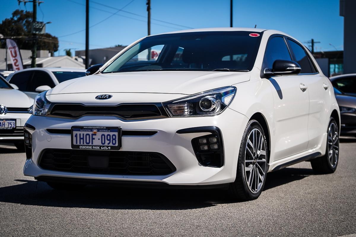 Kia Rio image 4