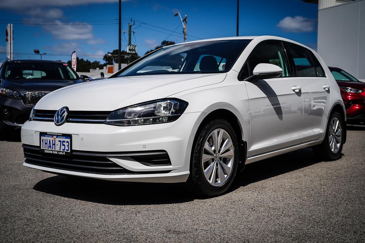 Volkswagen Golf image 4