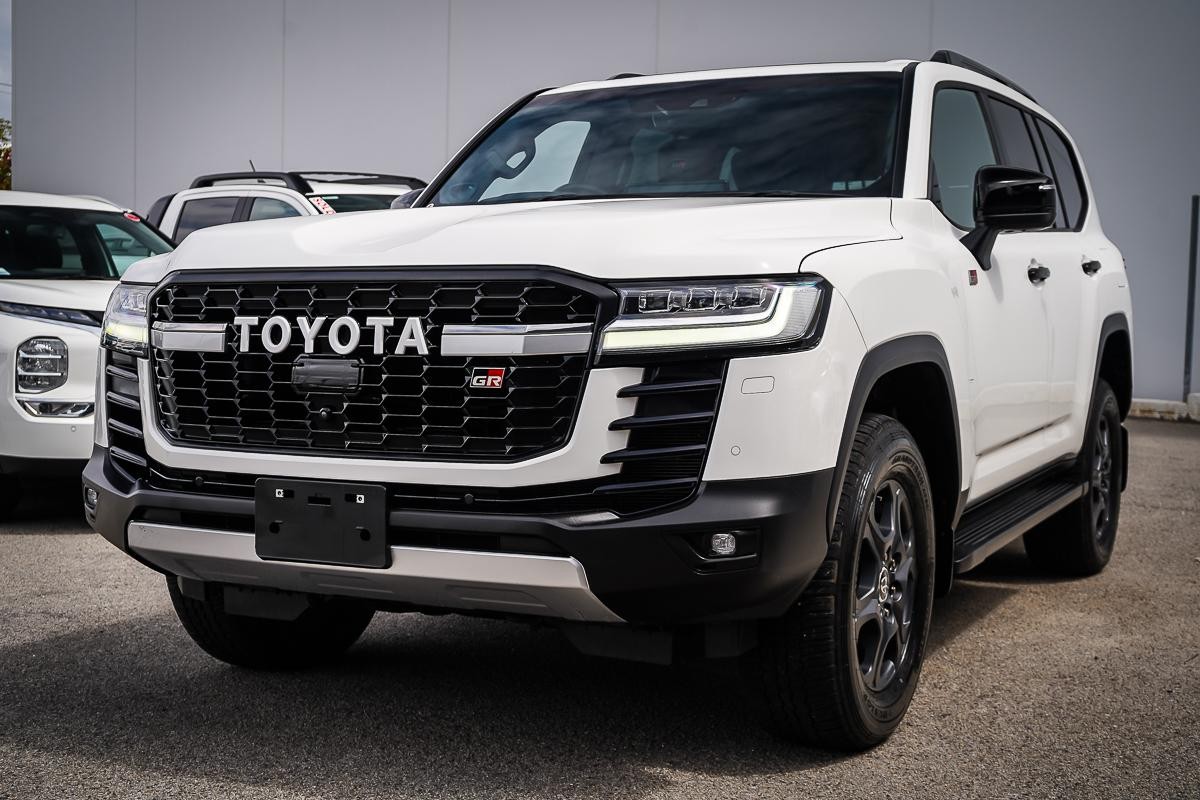 Toyota Landcruiser image 4