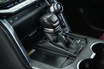 https://dvg-vehicle-assets.s3.amazonaws.com/1201679/95qu75uymy2xfy39xxn4d6027.jpg