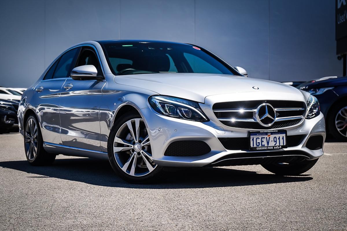 Mercedes Benz C-class image 1